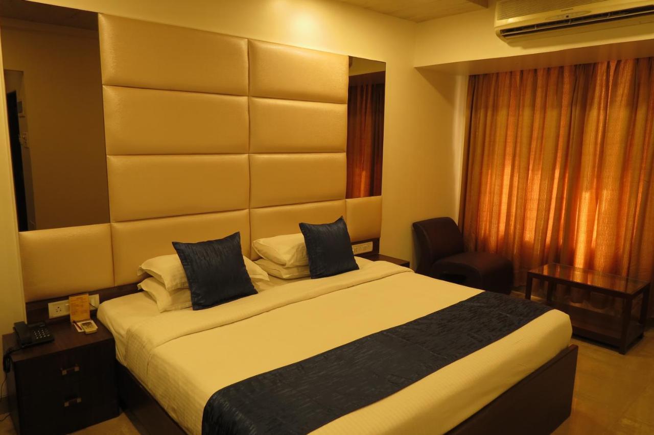 Jyoti Dwelling Hotel Mumbai Exterior foto